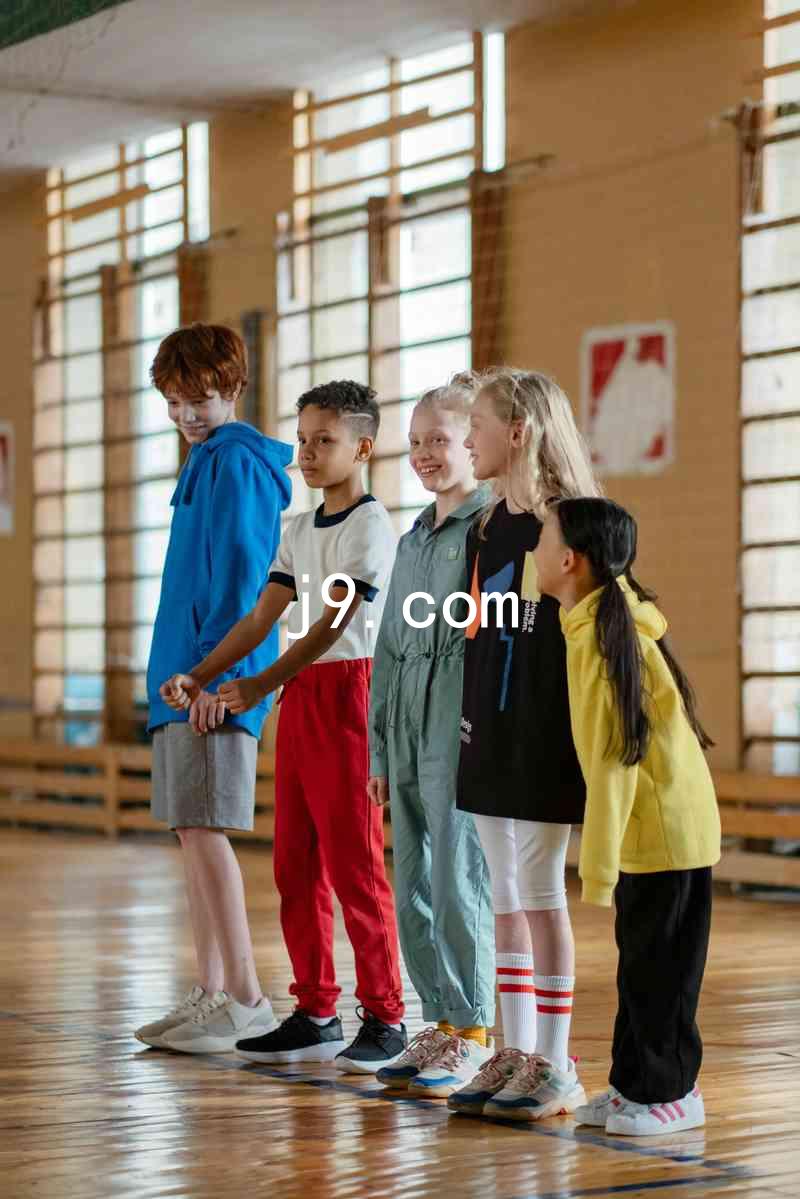j9.com